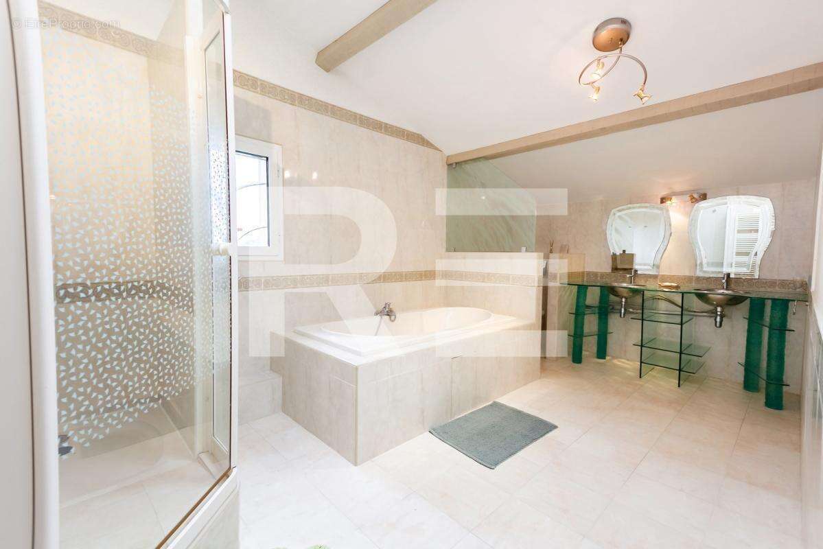 Maison à BEAUVOISIN