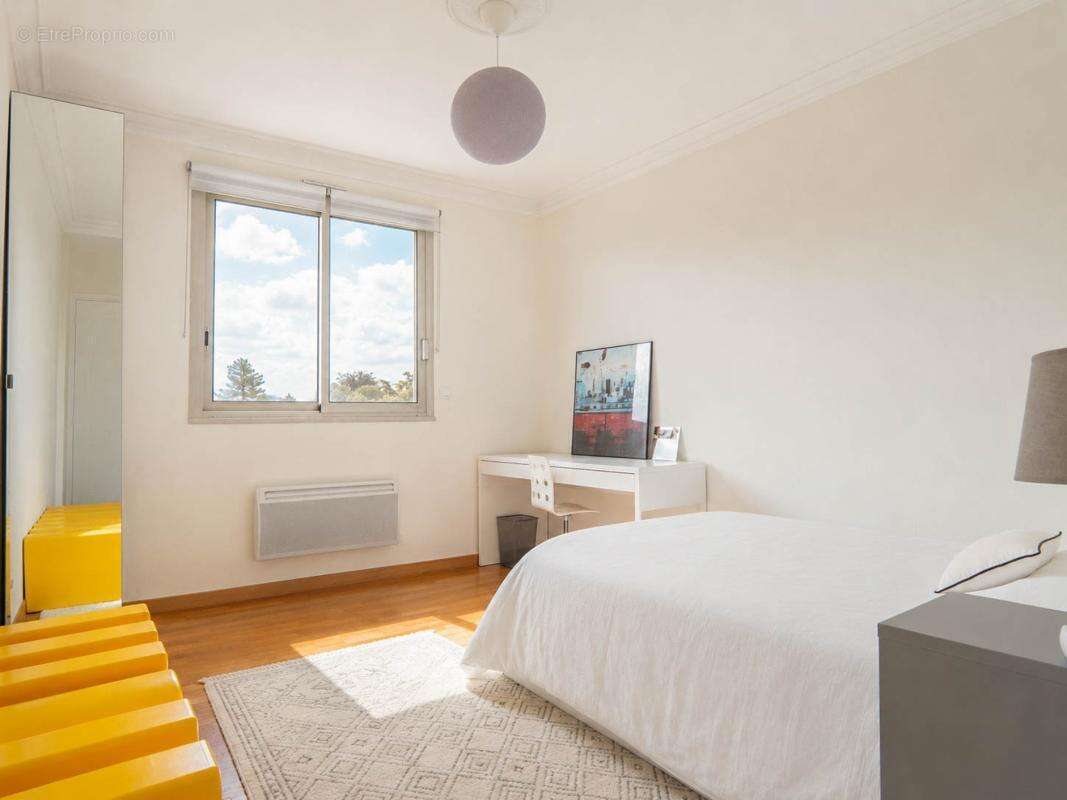 Appartement à BRON