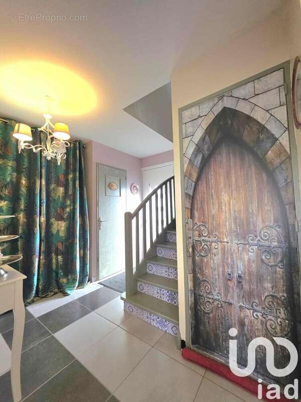 Photo 8 - Maison à ETROEUNGT