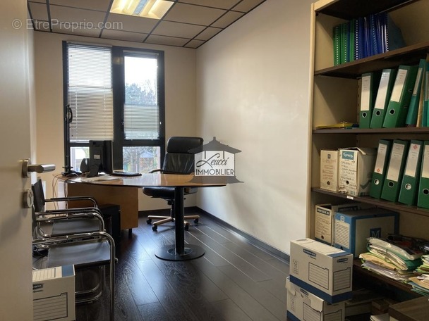 Commerce à SAINT-POL-SUR-MER