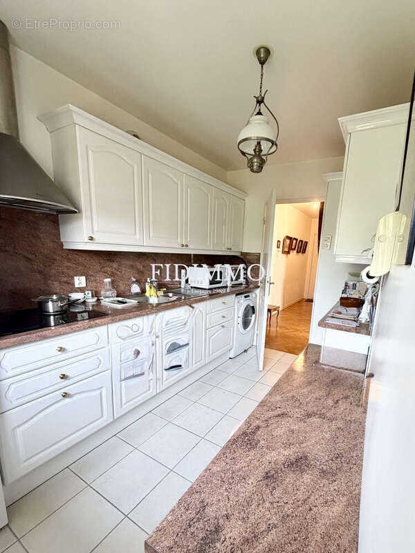 Appartement à CHENNEVIERES-SUR-MARNE