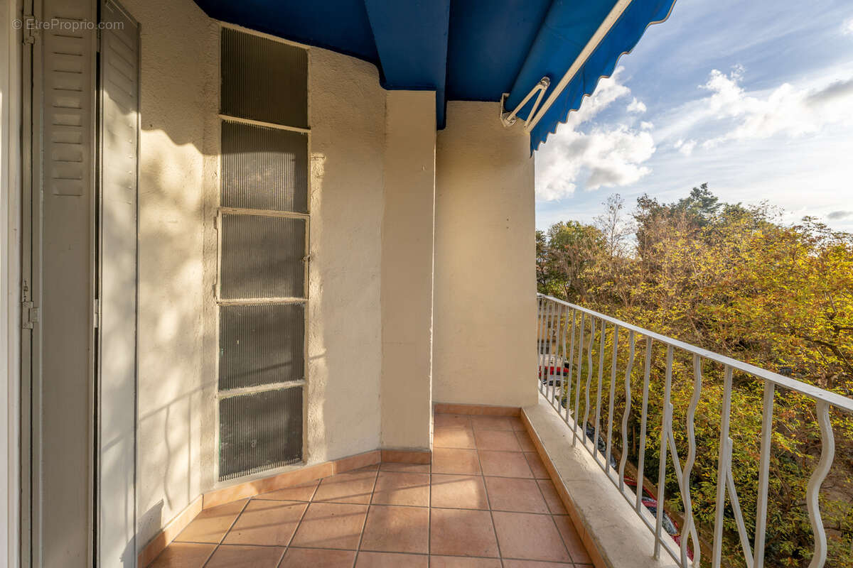 Appartement à MARSEILLE-15E