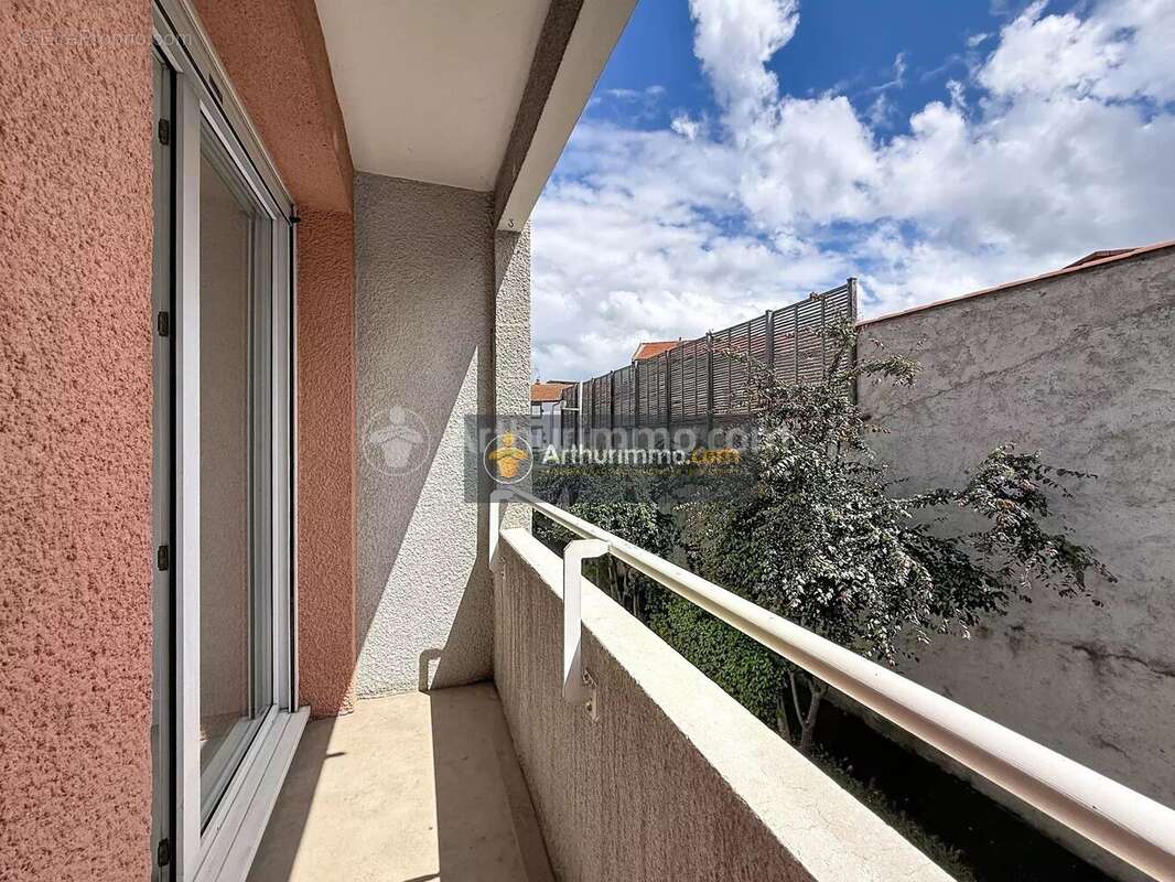 Appartement à AUBIERE