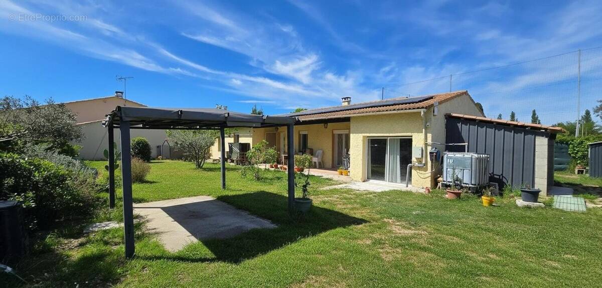 Photo 1 - Maison à TARASCON