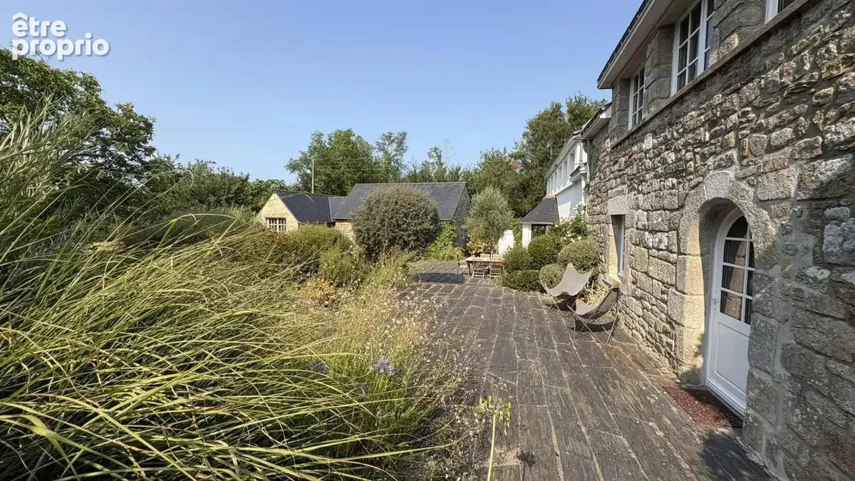 Maison familiale avec dépendances proche rivière du belon - photo 25