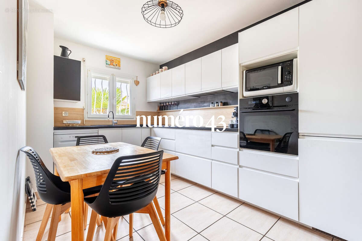 Maison à LE BOUSCAT