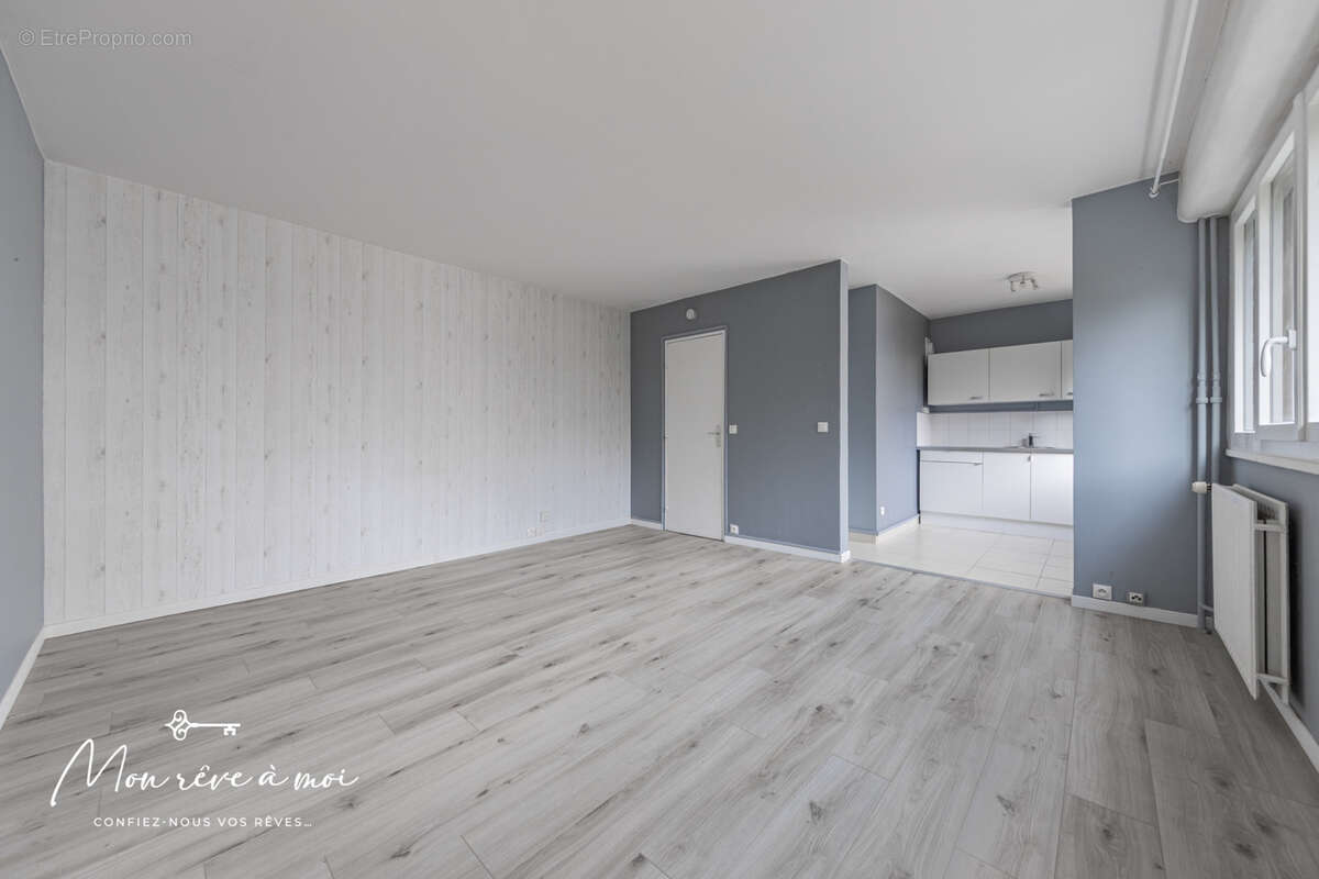 Appartement à CARRIERES-SUR-SEINE