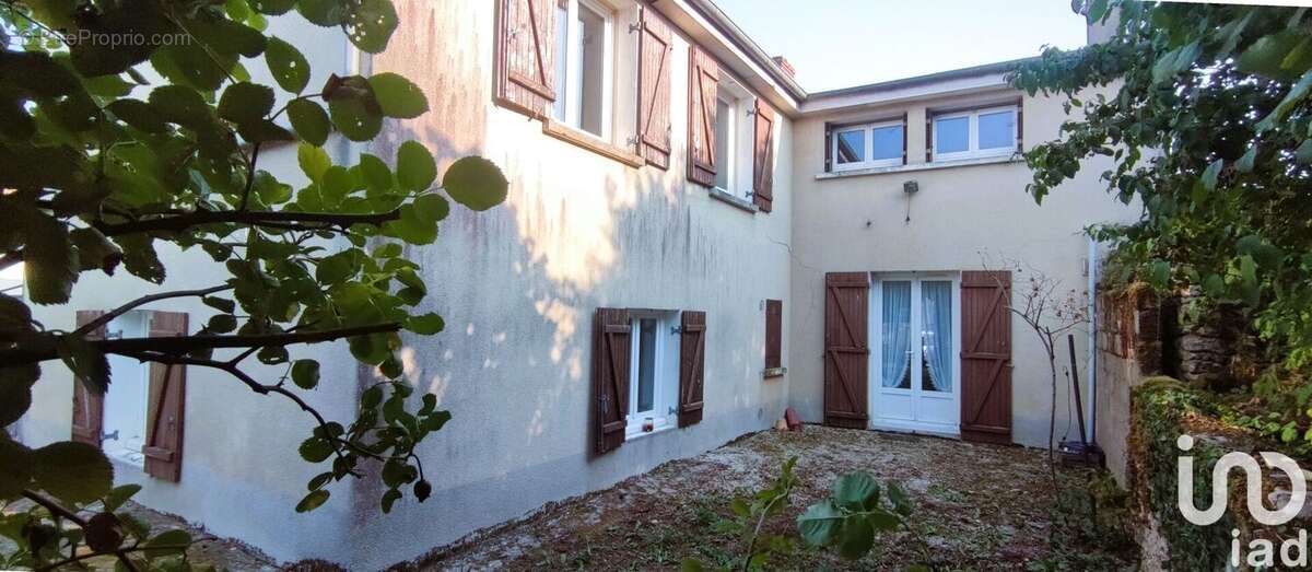 Photo 3 - Maison à NERONDES