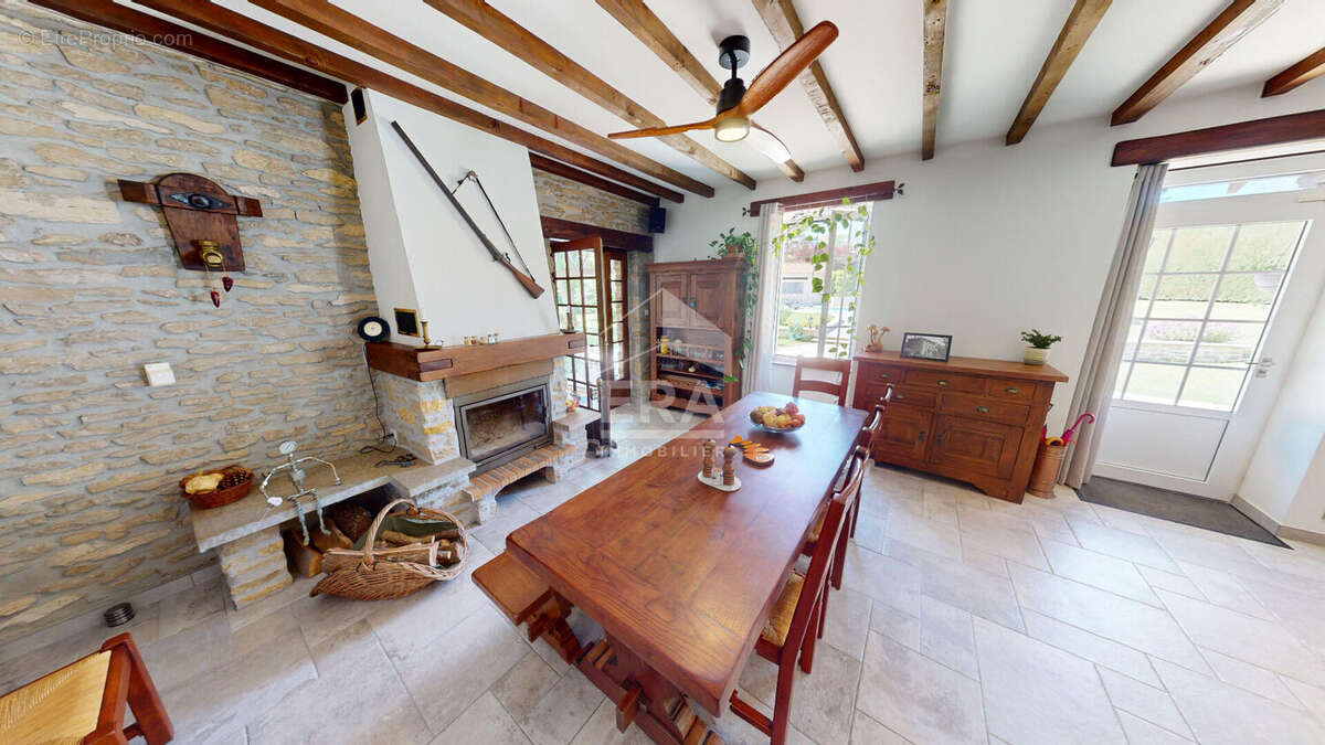 Maison à LAGNIEU