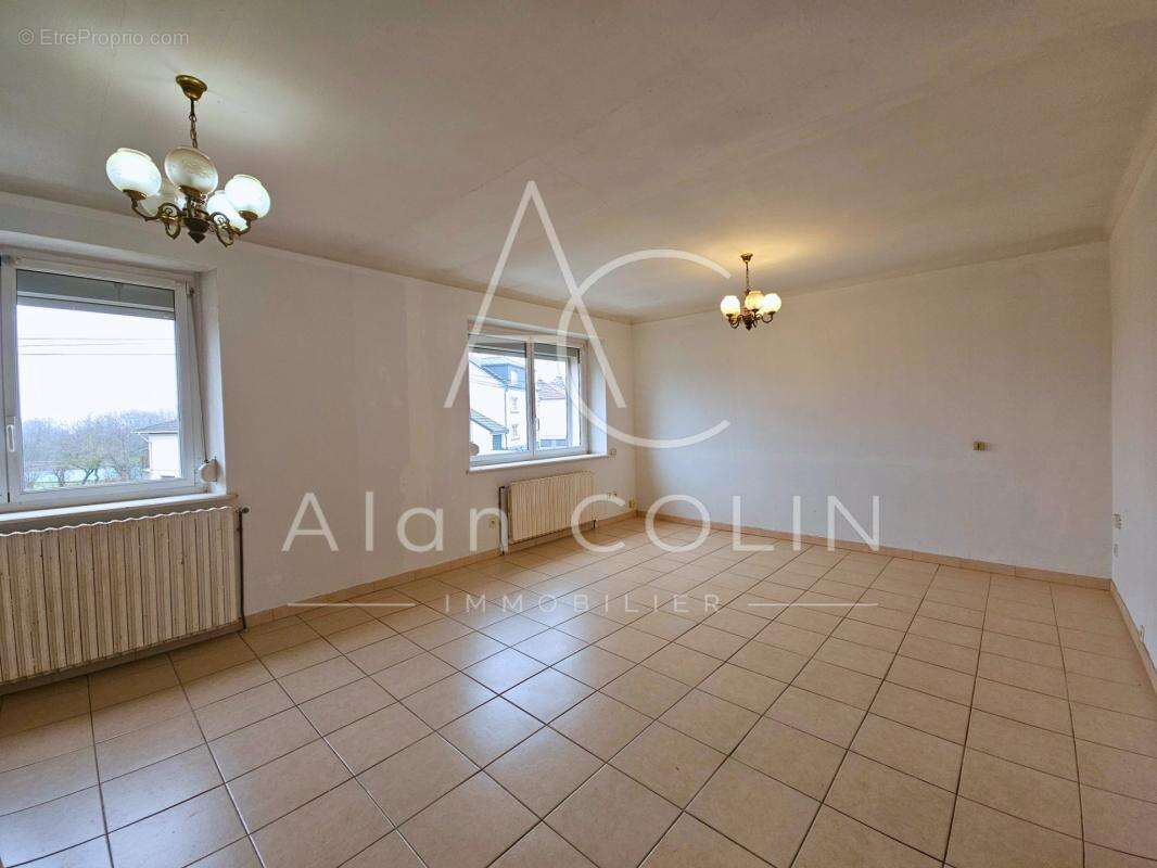 Maison - 4 pieces - 3 chambre – yutz (57) - photo 4