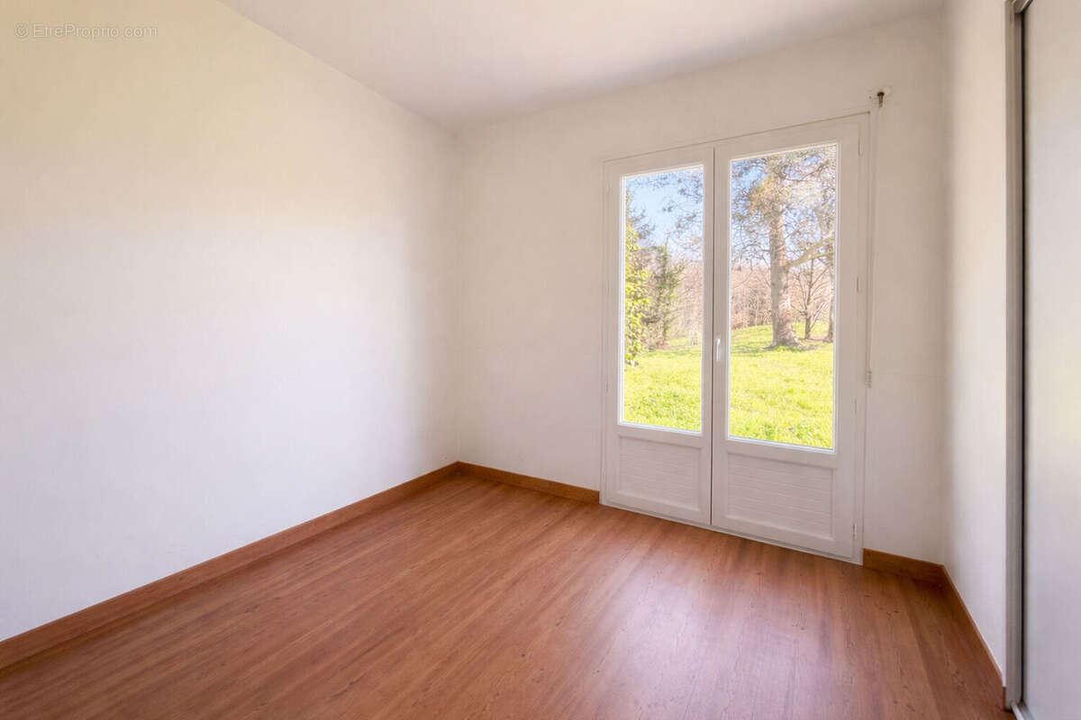 Maison à LE GIROUARD