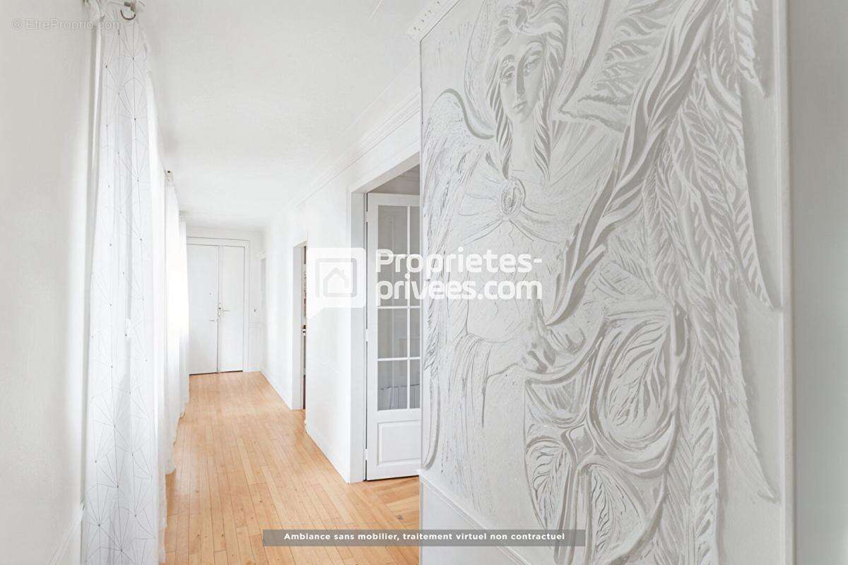 Appartement à PARIS-20E