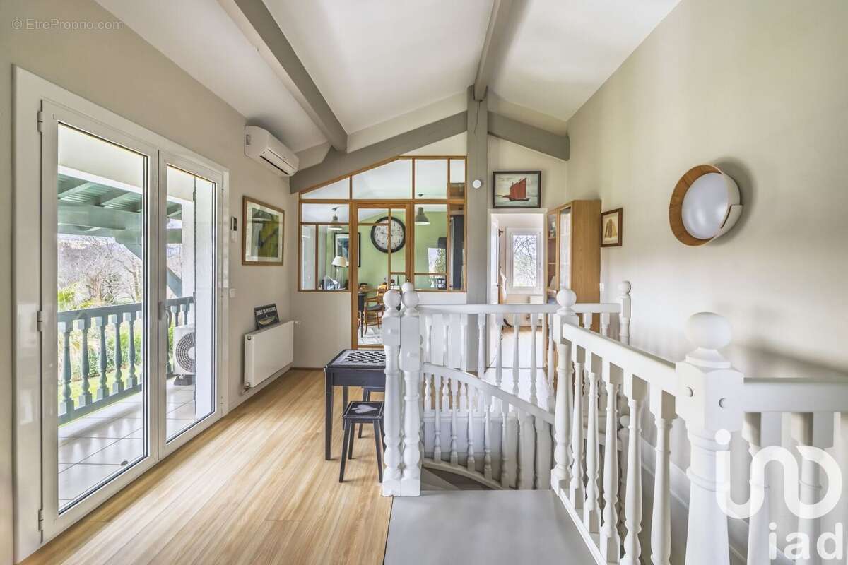 Photo 8 - Maison à ARCANGUES