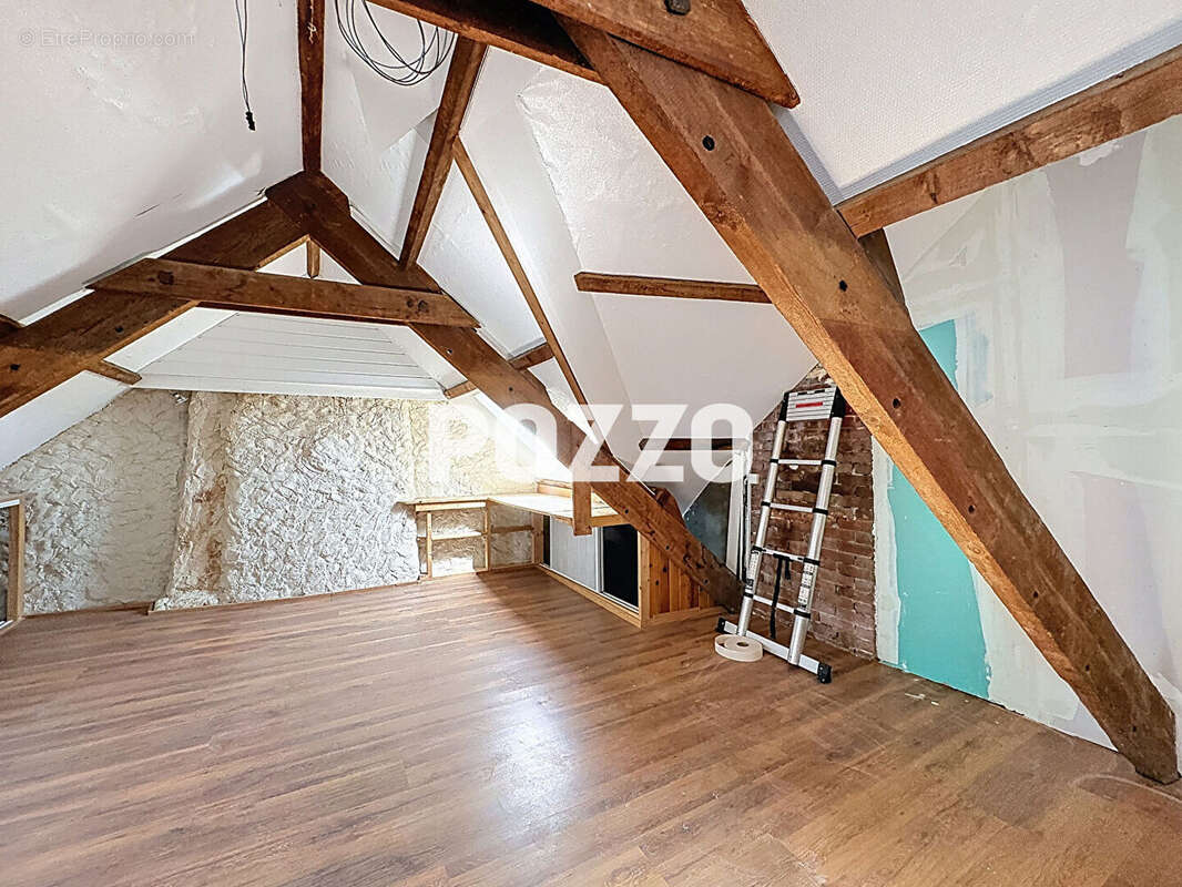 Appartement à BREHAL