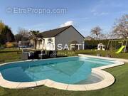 Photo 1 - Maison à SAINT-LEGER-TRIEY