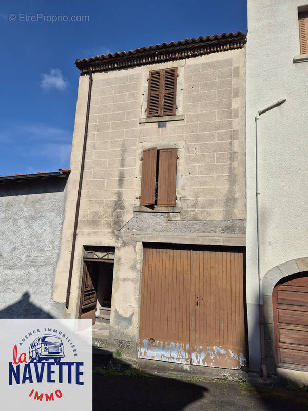 Maison à VEYRE-MONTON