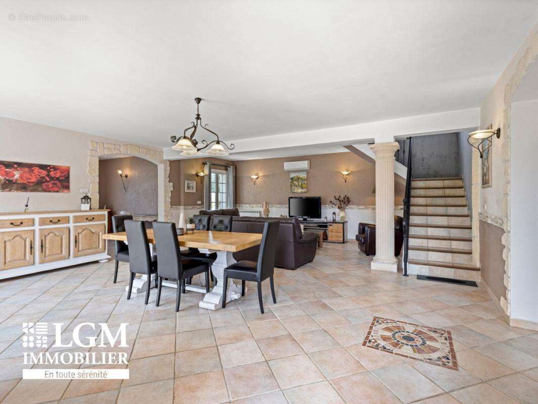 Maison à GIGNAC-LA-NERTHE