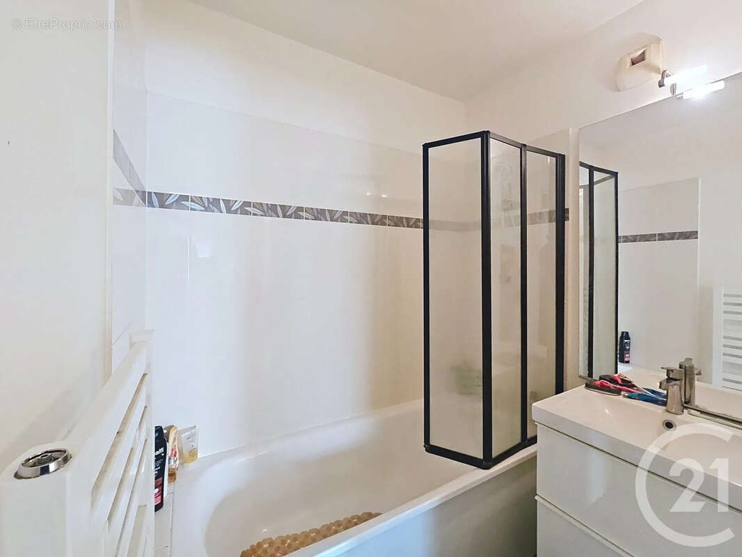 Appartement à MOISSY-CRAMAYEL