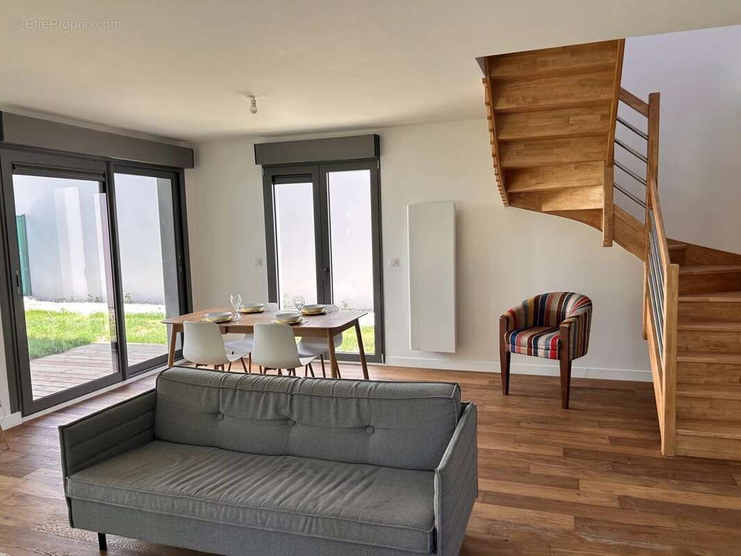 Maison à ASNIERES-SUR-SEINE