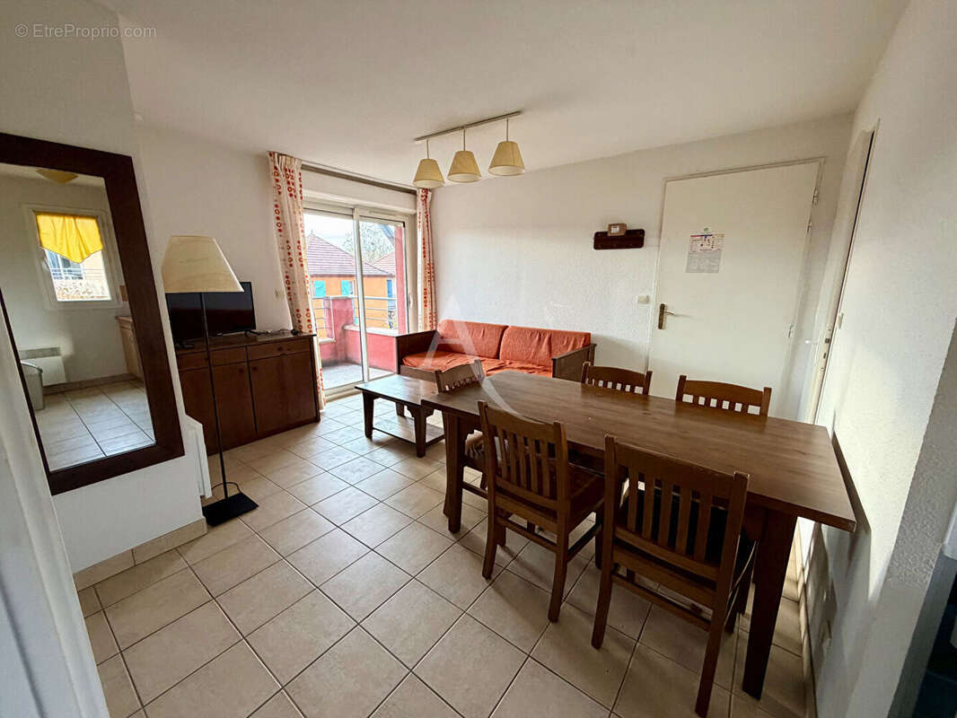 Appartement à PRAYSSAC