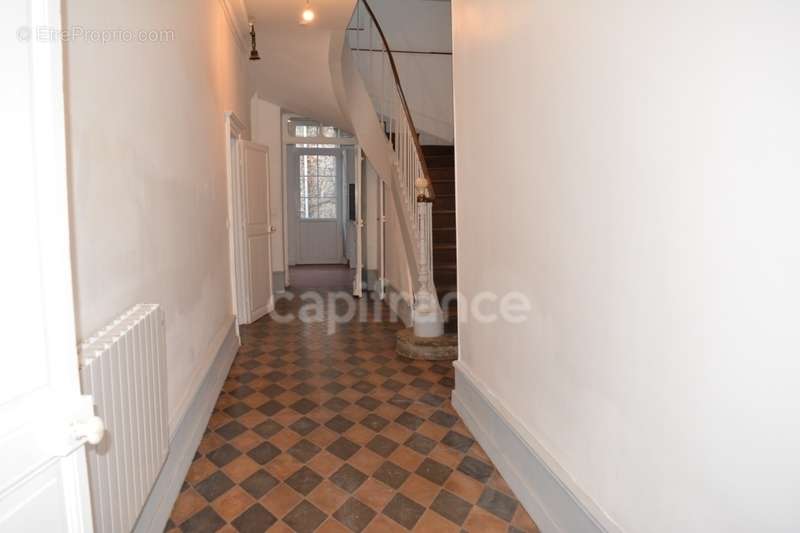 Appartement à CORBIGNY