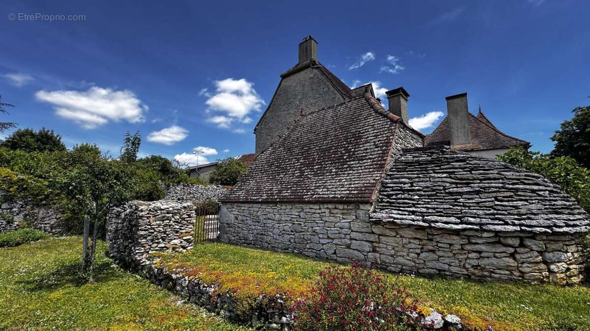 Maison à QUISSAC