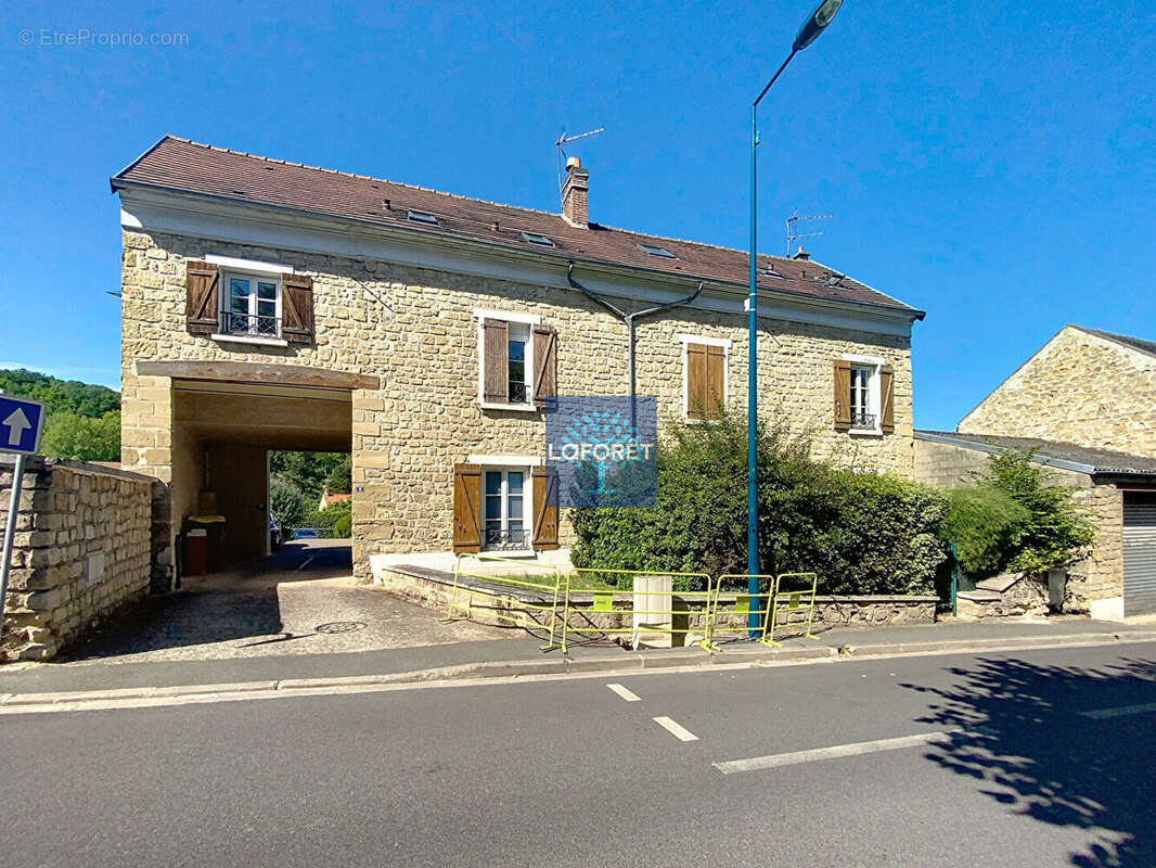 Appartement à VAUREAL