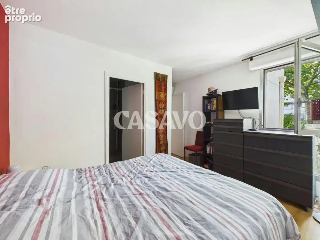 Vente Appartement 4 pièces de 92m² - 92500 Rueil-Malmaison - photo 9