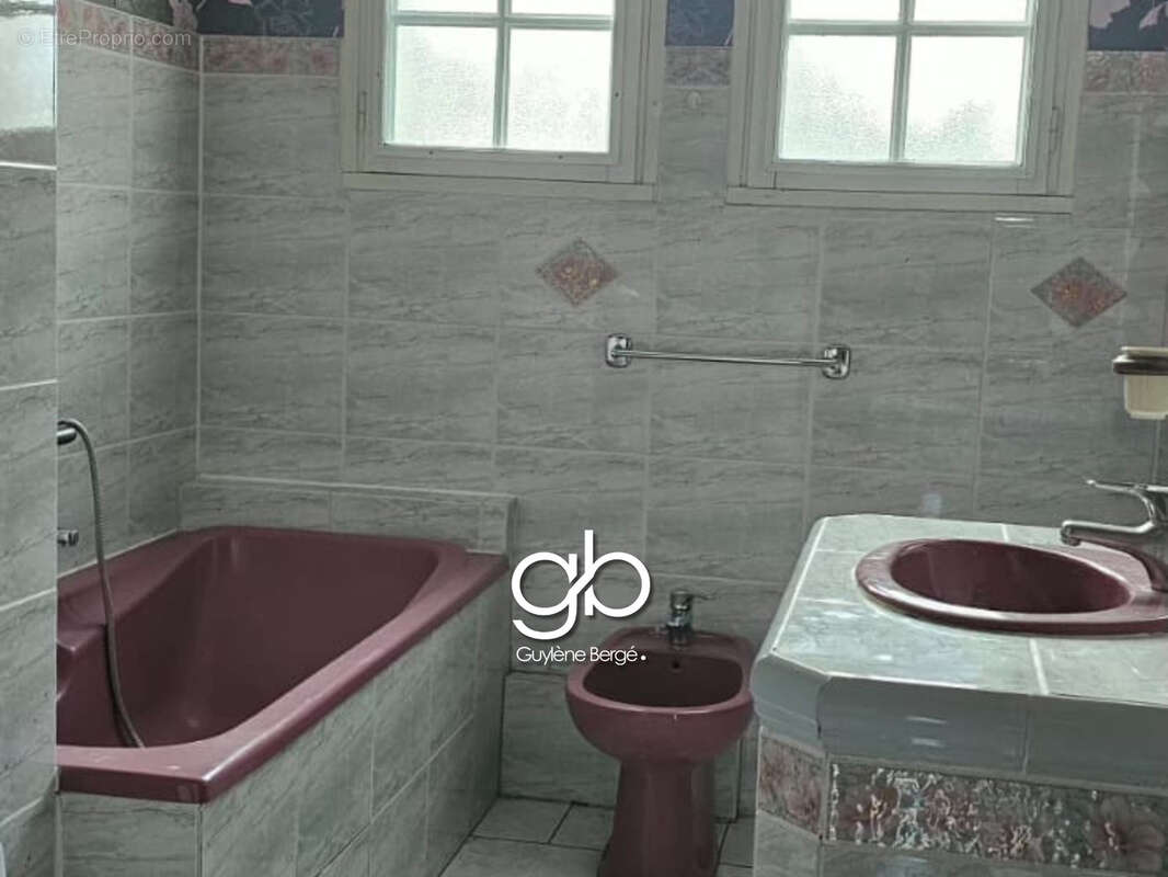 Maison à SAINT-GELY-DU-FESC