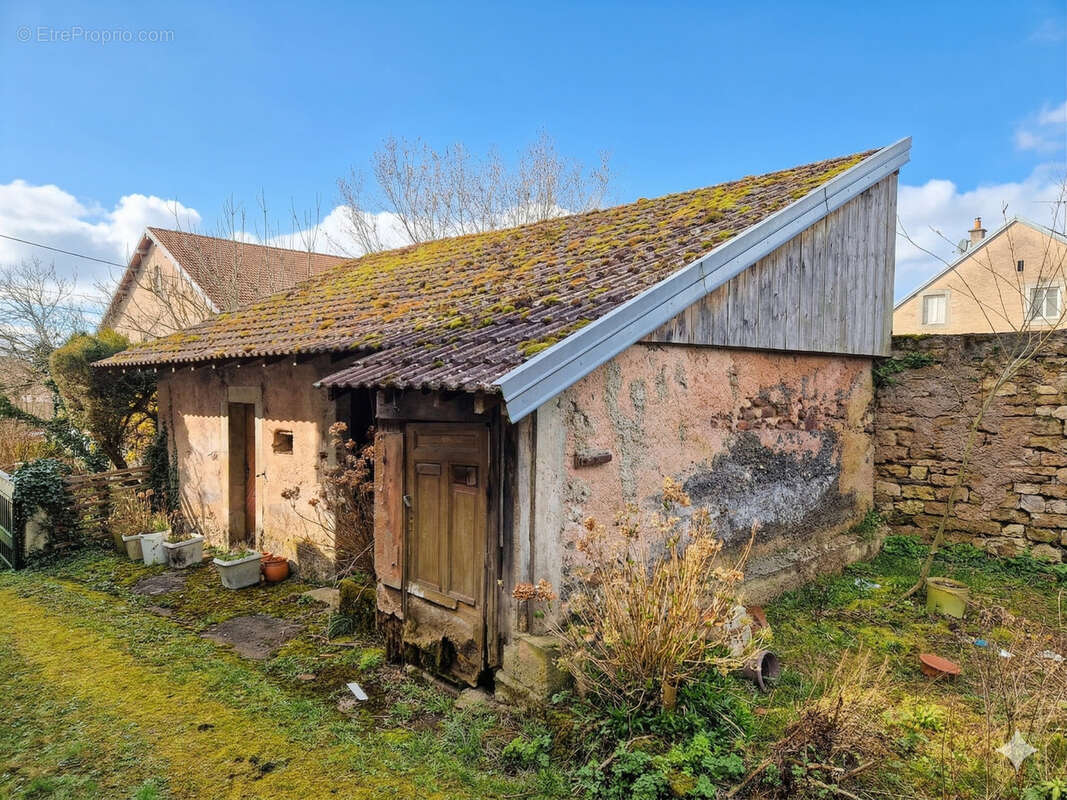 Maison à MAGNONCOURT