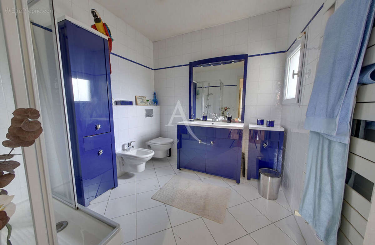 Maison à NOGENT-SUR-MARNE