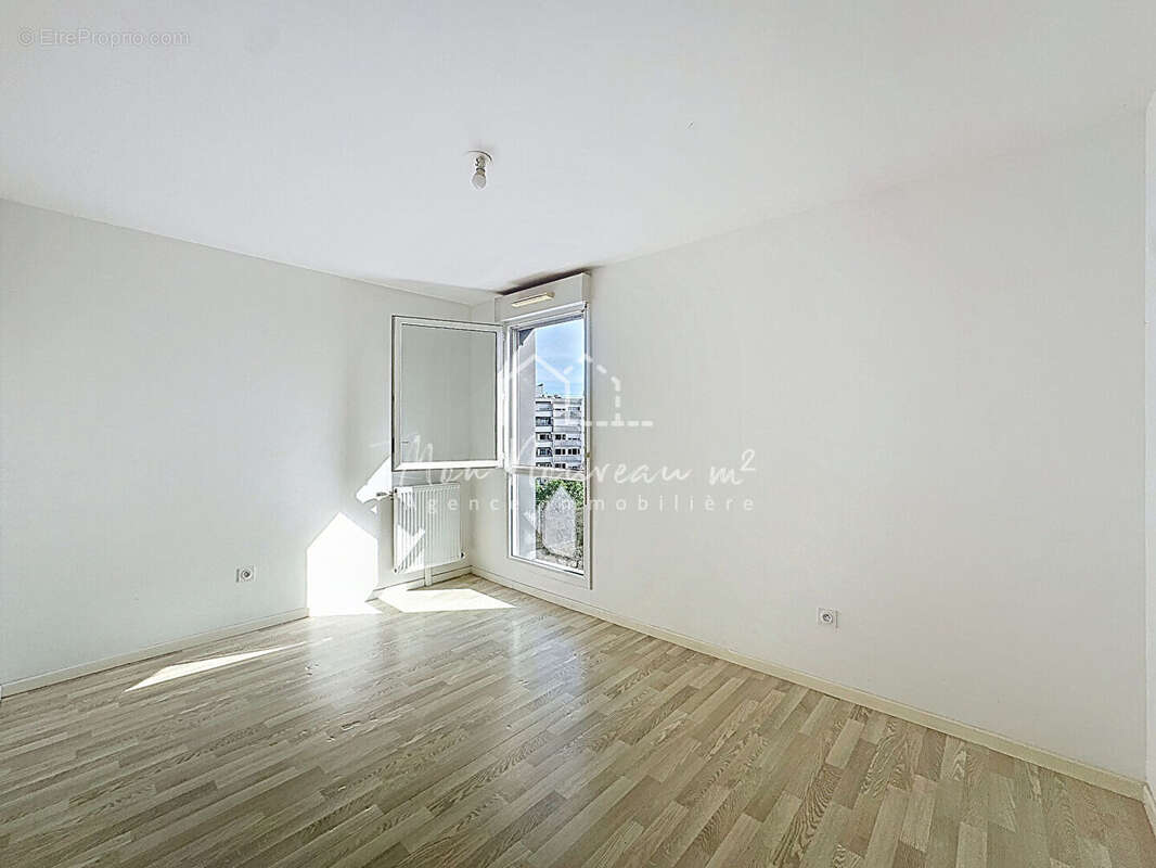 Appartement à NOISY-LE-GRAND