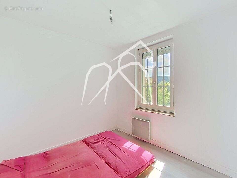 Appartement à CAUDEBEC-LES-ELBEUF