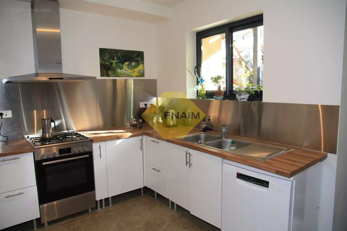 Maison à SAULX-LES-CHARTREUX