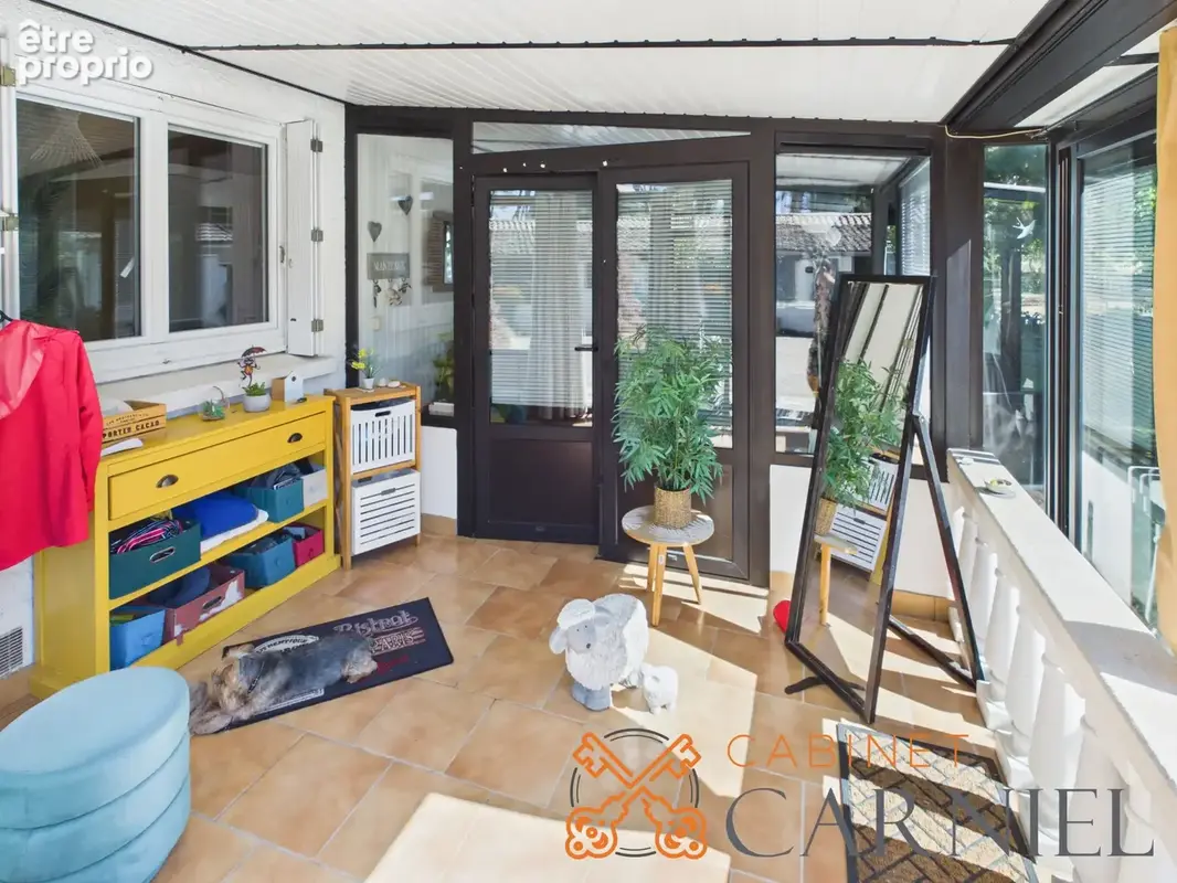 Maison 110 m2 avec véranda, dépendances et terrain clos - photo 3