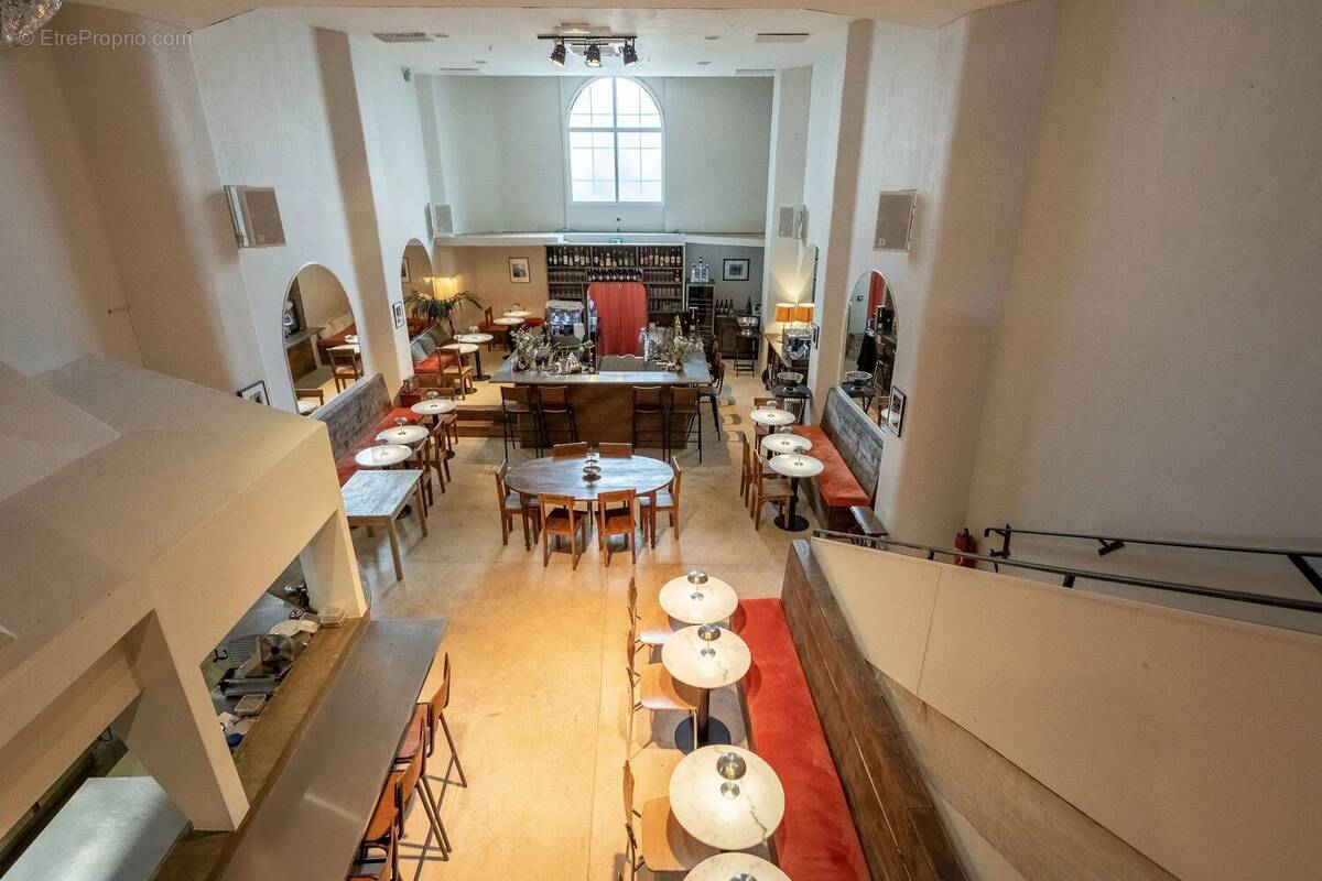 Commerce à SAINT-REMY-DE-PROVENCE