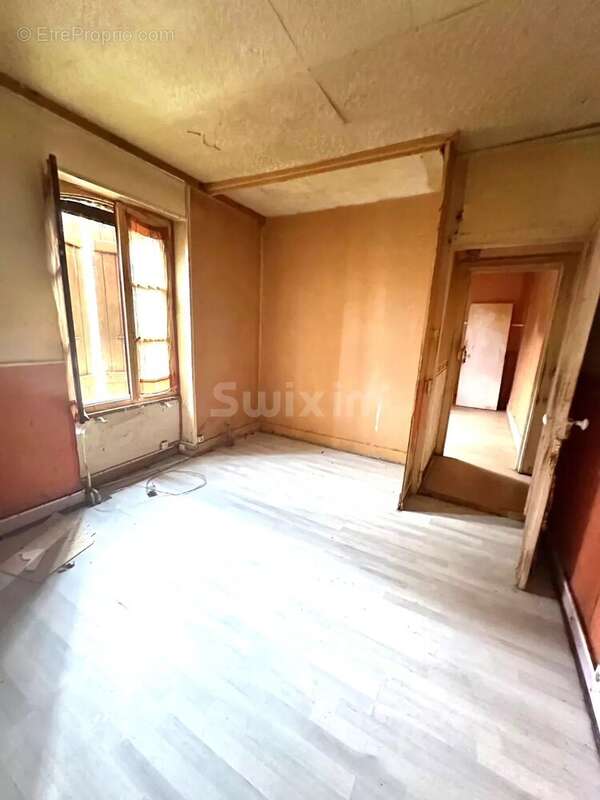 Maison à LONS-LE-SAUNIER