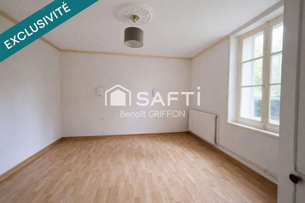 Photo 8 - Maison à LES LANDES-GENUSSON