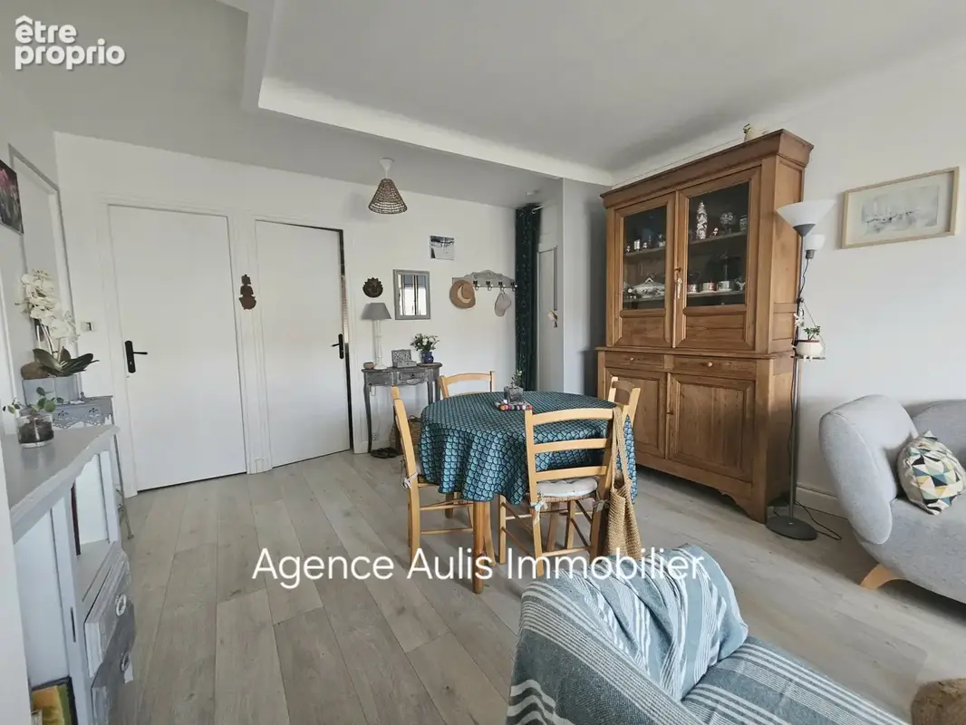 Appartement à FLEURY