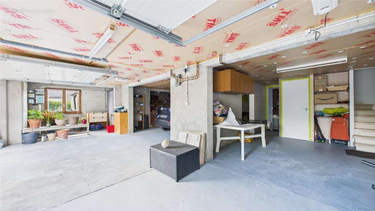 Maison à LUC-LA-PRIMAUBE