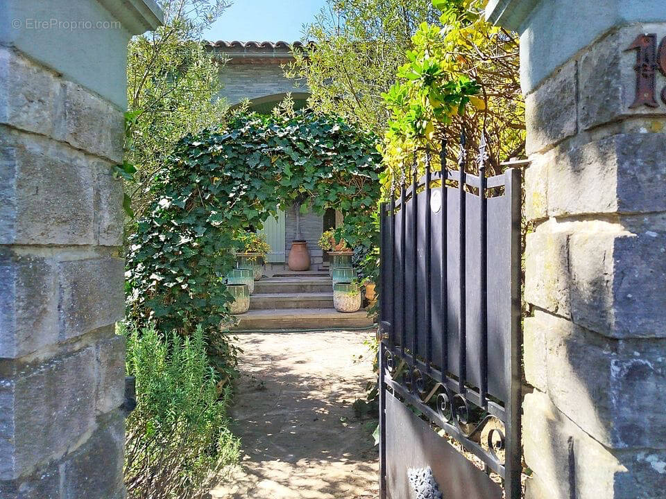 Maison à BRUE-AURIAC