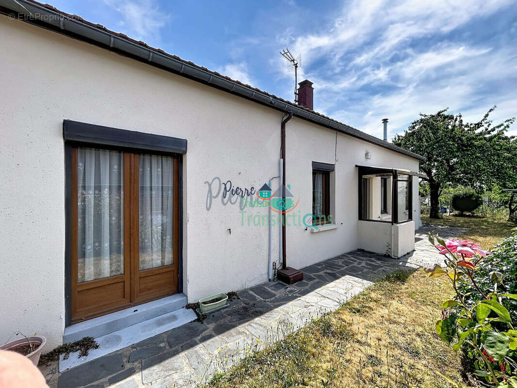 Maison 81 m² à Saint-Maurice-D'etelan  - photo 2