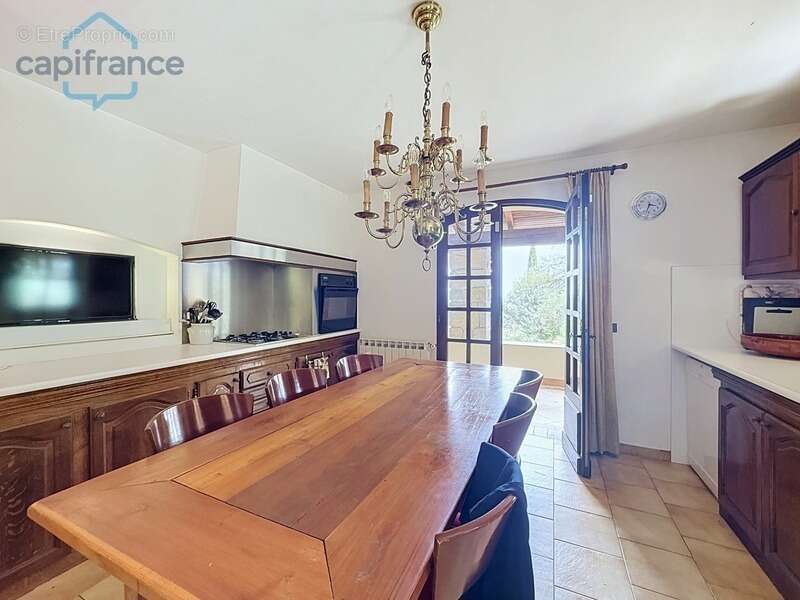 À vendre à 10 min d'Anduze: Maison avec Gîte et Piscine - Idéale pour Investissement ou Accueil Familial ! - photo 11