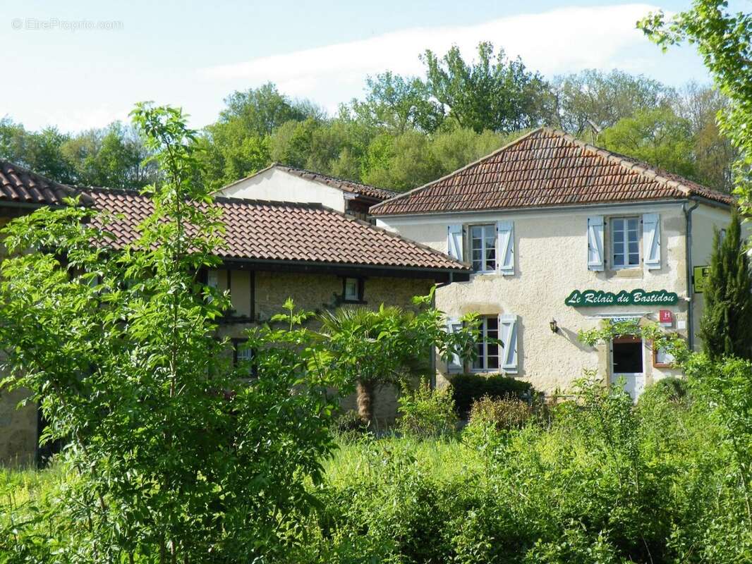 Commerce à MARCIAC
