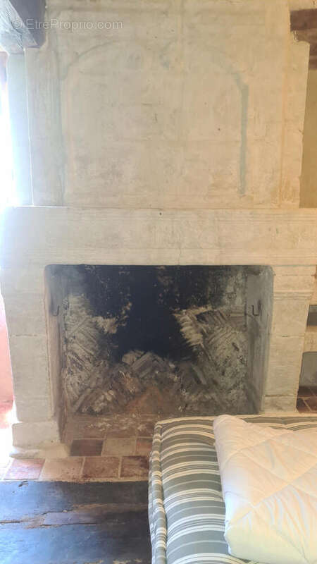 Charente property for sale with pool - Maison à AUBETERRE-SUR-DRONNE