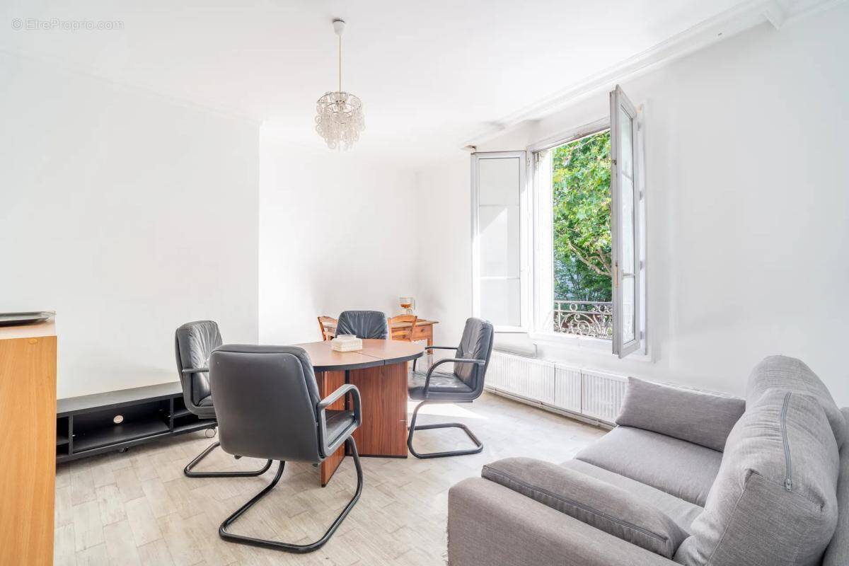 Appartement à ASNIERES-SUR-SEINE