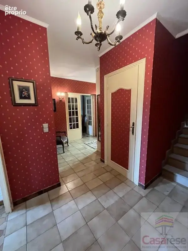 Maison 6 pièces 140 m² à vendre à Saint-Jean-De-Vaux (71640) - photo 4