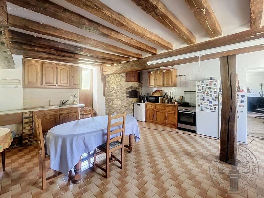 Maison à EPERNON