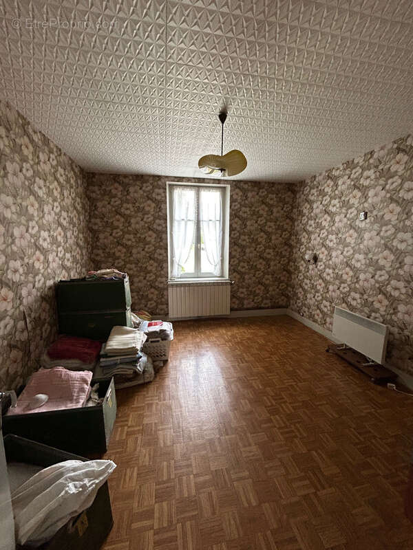 Maison à DAMELEVIERES