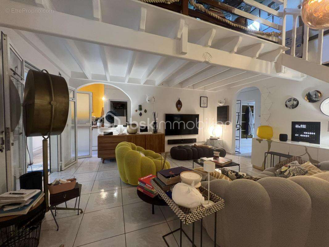 Maison à SAINTE-ANNE